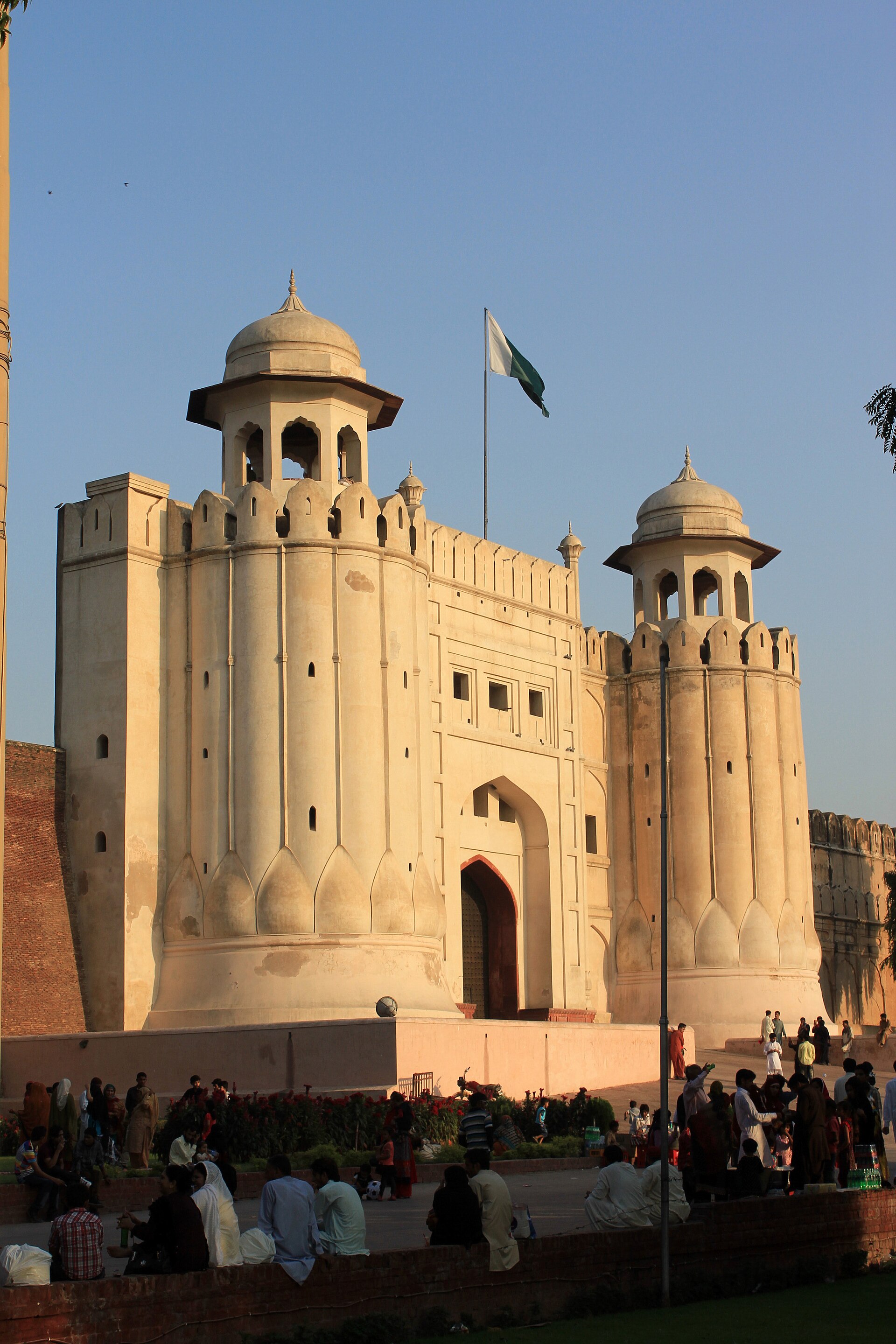 Alamgiri Gate, Lahore Fort